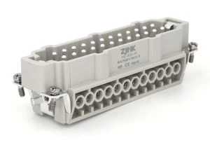 Pin conector de mare